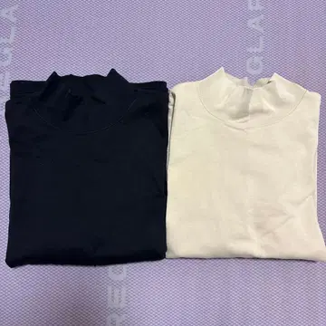 UNIQLO U 모크넥 T셔츠 긴팔 2개 세트