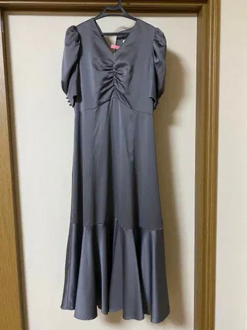 셀포드 그레이 반팔 롱 원피스