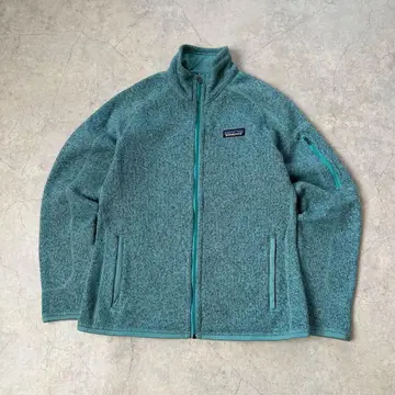 파타고니아 베터 스웨터 로고