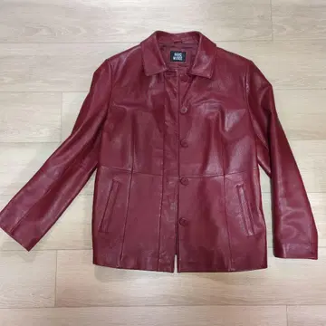 가죽 자켓 빨간색