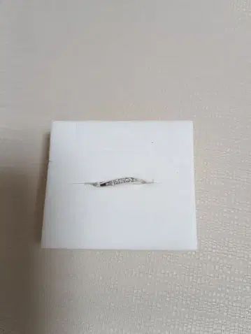 핑키링 반지 5호 다이아몬드 K10 화이트 골드 미사용 새상품