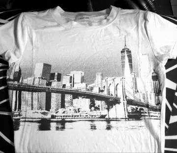 LAGUA GEM 뉴욕 프린트 T셔츠 white