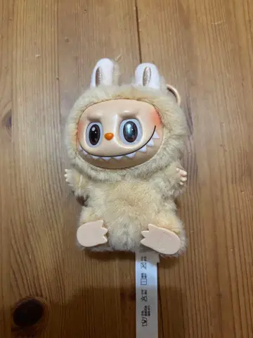 미사용 새상품 귀여운 베이지색 러브부 2세대 봉제 인형