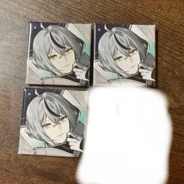 OVER REQUIEMZ 오바레쿠 스텔라워스 캔뱃지 모리 3점