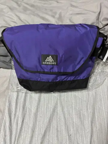 [ 미사용 새상품 ] GREGORY 그레고리 메신저 백 퍼플
