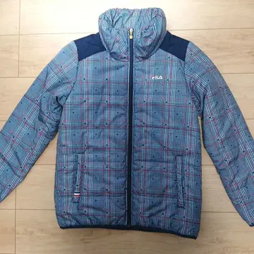 새상품급 FILA 체크 무늬 자켓 L 사이즈