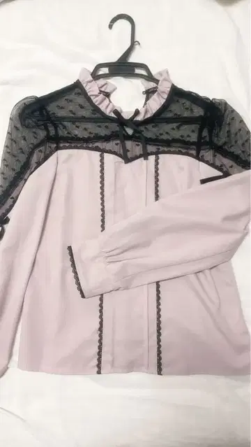 Dear My Love 레이스 프릴 옷깃 긴팔 블라우스