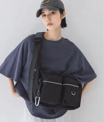 JEANASIS 나일론 W 포켓 바디 BAG 블랙 현행 타입