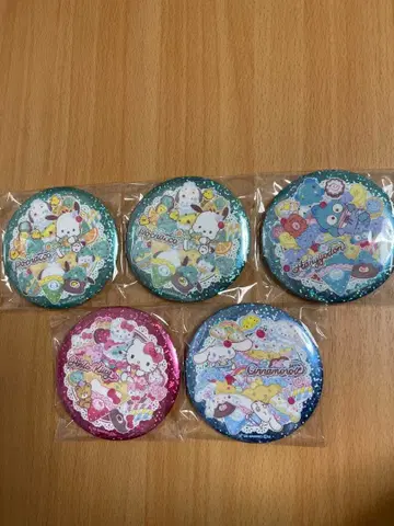 산리오 캐릭터즈 키라키라 BIG 캔뱃지 5개 세트