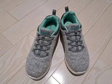 SKECHERS 메모리 폼 스니커즈 그레이/민트