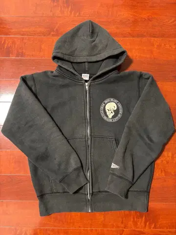 아이언 하트 지퍼 후드티