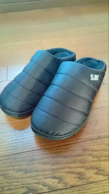 새상품 SUBU 스브 샌들 겨울용 샌들 슬립온 블랙