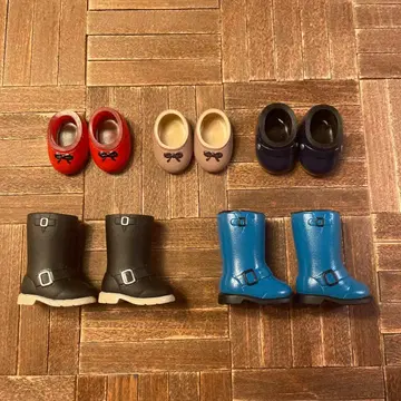 오데코짱과 닛키 신발 세트 B