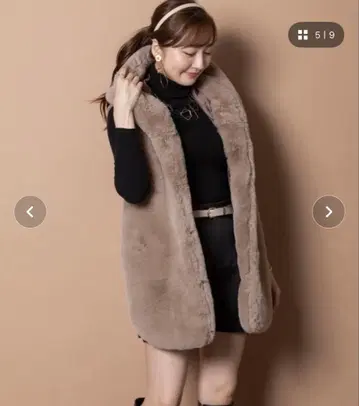 piacepe 베이지 후드 부착 베스트