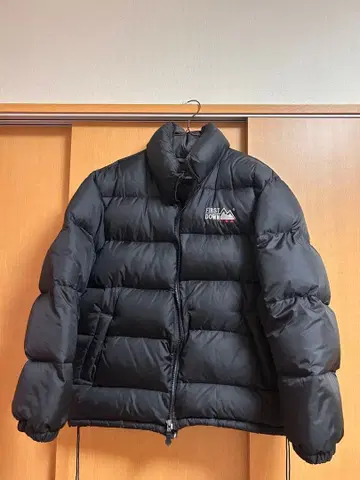 퍼스트 다운 블랙