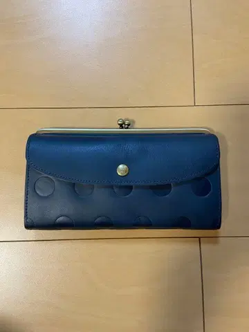 Kanmi 캔디 루프 롱 가마구치 지갑