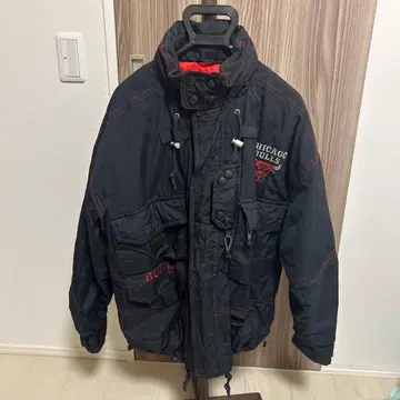 CHICAGO BULLS 나일론 자켓 블랙