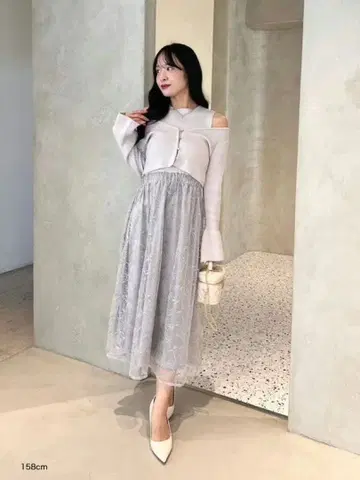 [ 미사용 새상품 택 포함 ] 레이스 도킹 가디건 세트 원피스 안미르