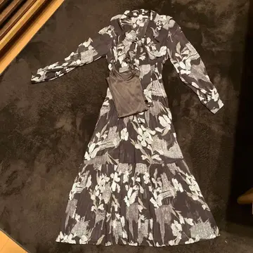 SNIDEL 다크 브라운 플라워 프린트 원피스 사이즈 0