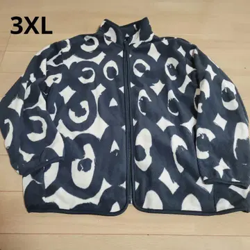 새상품급 유니클로 마리메꼬 플리스 3XL