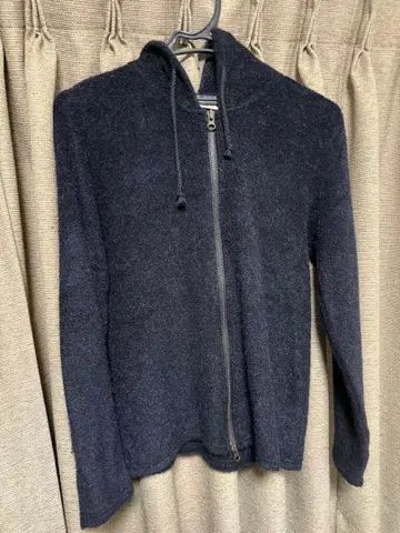 다크 네이비 풀 집업 후드 부착 스웨터 M