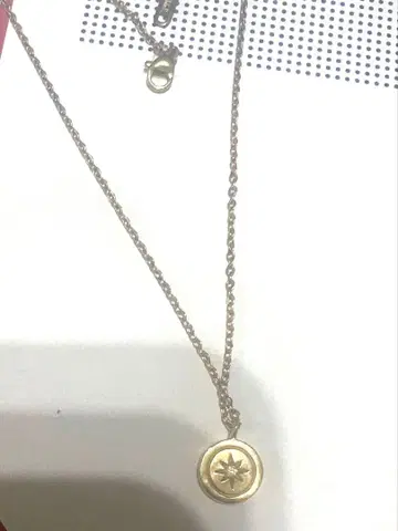 골드 메달형 목걸이 하와이안 주얼리 태양 모티브