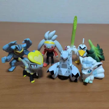 몬코레 피규어 세트 7체