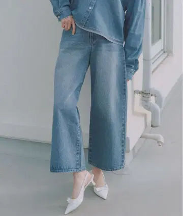 KOBE LETTUCE 스트레이트 와이드 데님 M