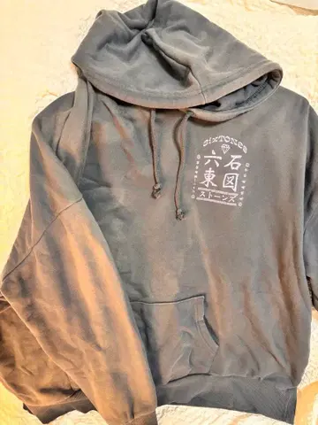 SixTONES 굿즈 후드티