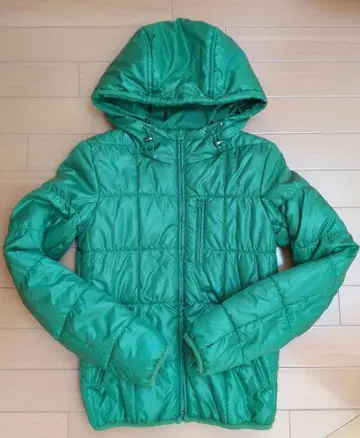 그린 후드 부착 충전솜 자켓 퀼팅 코트