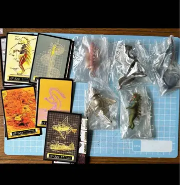 대신비박물관 메디콤토이 피규어 미확인생물 UMA 오컬트 세트2