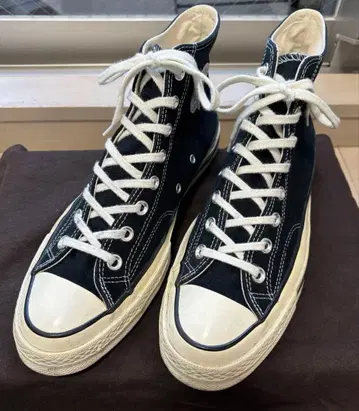 CONVERSE chuck taylor