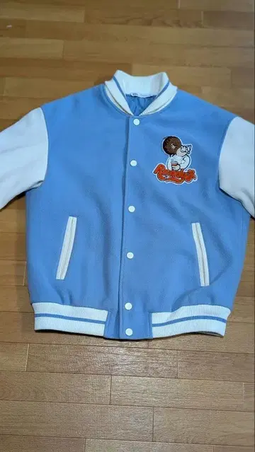 ZARA Randy's Donuts 바시티 자켓 스카이블루와 화이트