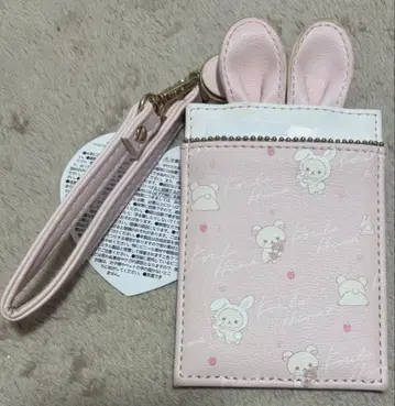 코리락쿠마와 토끼 티타임 릴 부착 패스 케이스