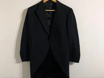 노브랜드 테일러드 자켓 블랙