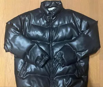 DRY STICK 블랙 합성 피혁 다운 자켓