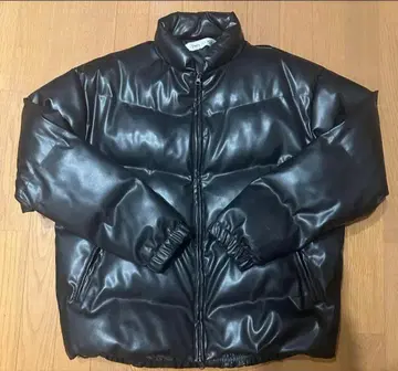 DRY STICK 블랙 합성 피혁 쇼트 다운 자켓 (레더 다운)