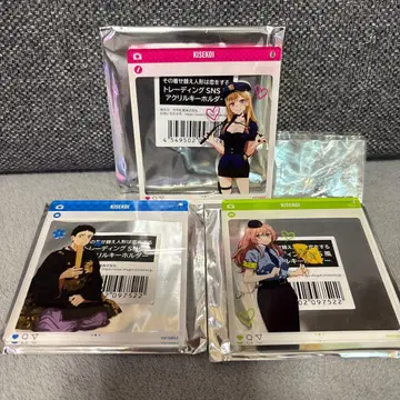 그 비스크 돌은 사랑을 한다 비스크돌 SNS풍 아크릴 키링 세트