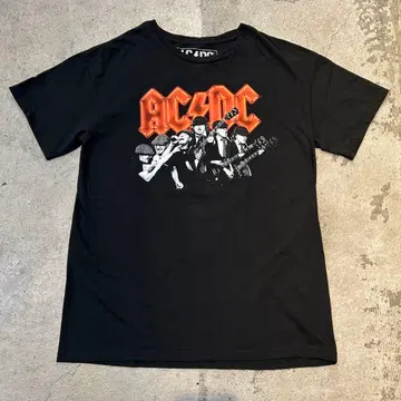 구제 의류 ACDC T셔츠 L 에이씨디씨 밴드T