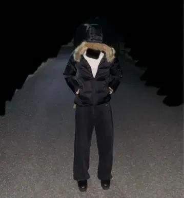 퍼 후드 다운 자켓 블랙 Y2K 그런지 시크 스타일 opium 00s