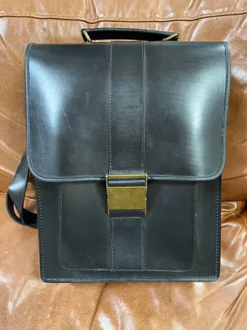 [ BearaBeara ] 빈티지풍 가죽 백팩