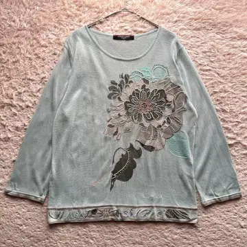 [ 빅 사이즈 LL ] 레오나르 상의 니트 꽃무늬 자수 큐빅