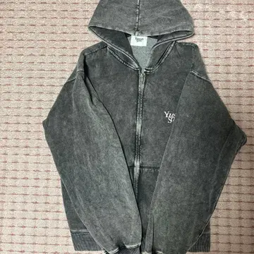 Younger Song 그레이 후드 부착 후드티