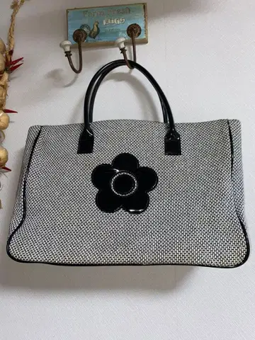 마리콴트 트위드 백