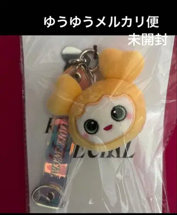 [ 미개봉 ] TWICE 스마트폰 참 스트랩 Baby (지효)