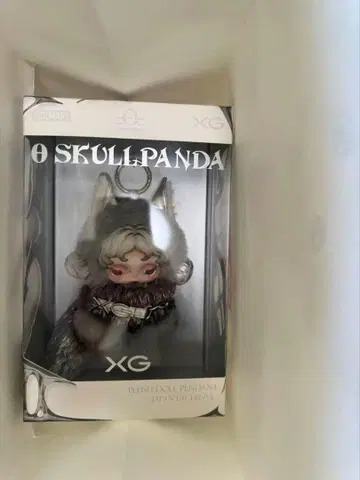 SKULLPANDA x XG 봉제 인형 펜던트 (일본 한정판)