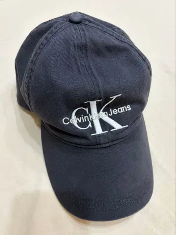 Calvin Klein Jeans 야구 모자 네이비