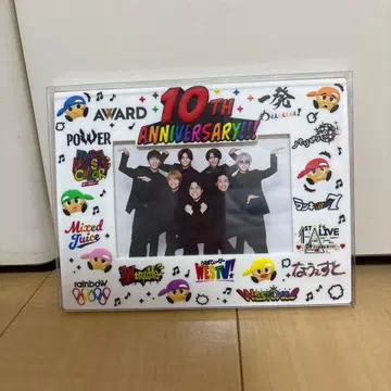 WEST. 10주년 기념 사진 액자