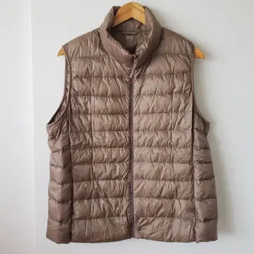 택없는 새상품 UNIQLO 울트라 라이트 다운 베스트 3XL 사이즈