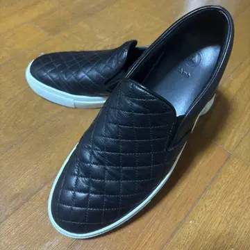 AMB 퀼팅 슬립온